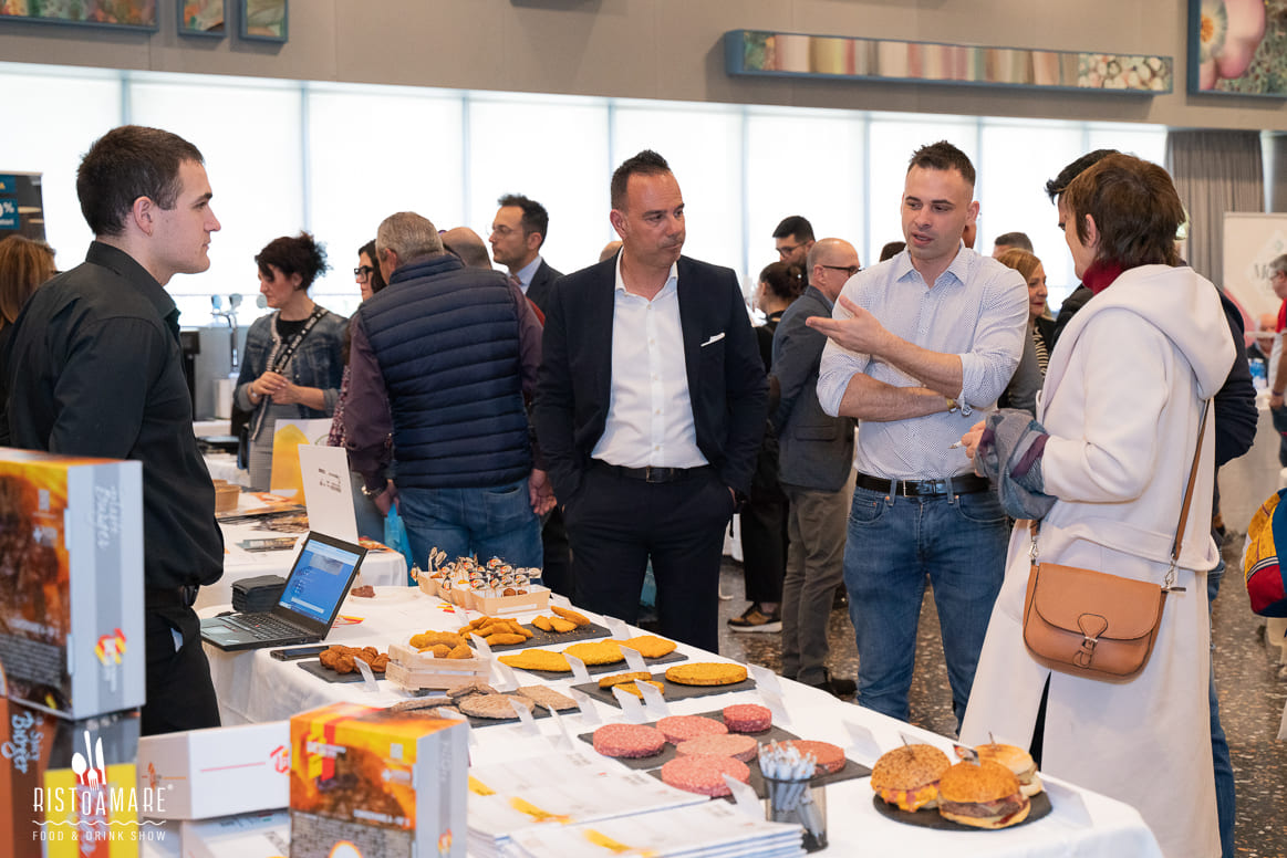 Ristoamare 2024 - scambi commerciali all'evento